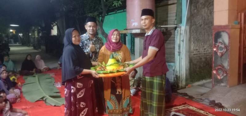 Jalan Komplek Dibangun Pemda, Warga Perum Graha Cibadak Gelar Syukuran
