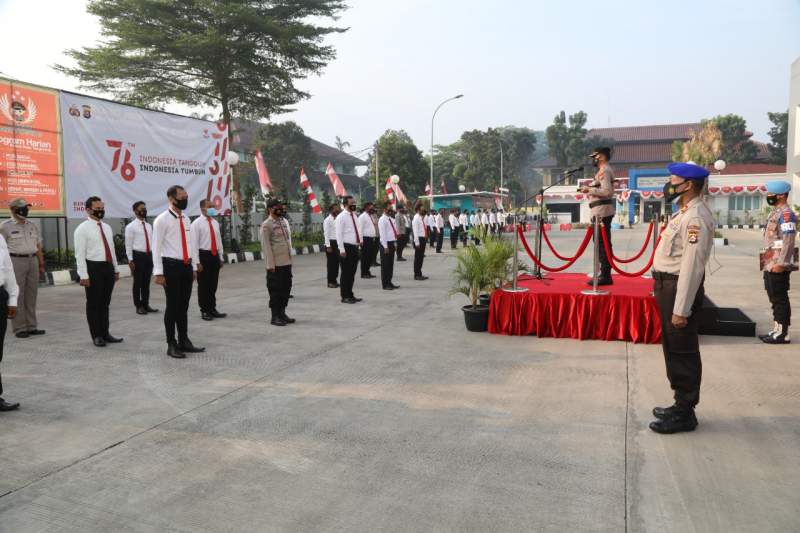 Berprestasi, 23 Anggota Polresta Tangerang Diberikan Penghargaan