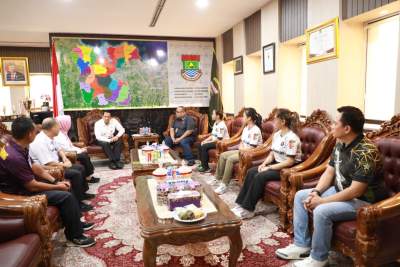 Pj Bupati Tangerang Lepas Atlet Menembak ke Ajang PON