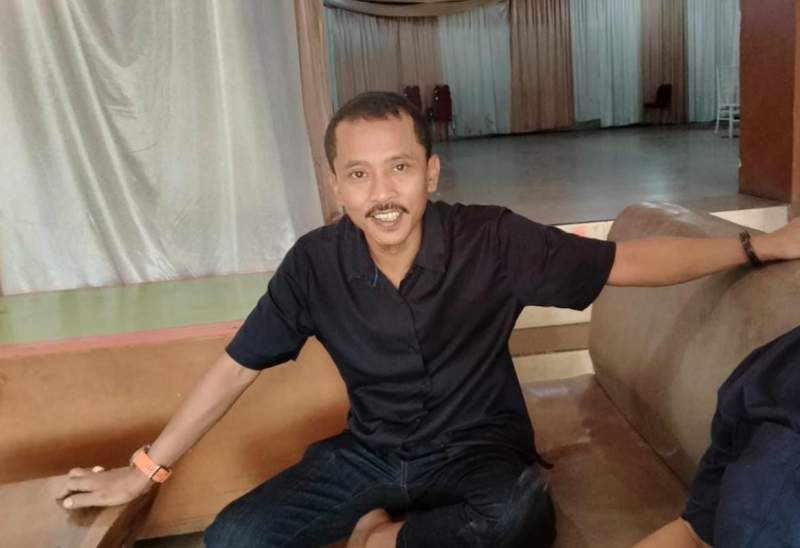 Kades Kronjo H Nurjaman