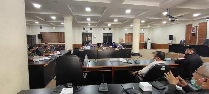 Komisi I Sebut Pusat Perbelanjaan di Cilegon Masih Abaikan Prokes