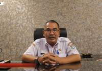 HUT RI Ke- 77, Camat Solear Himbau Warga Pasang Bendera