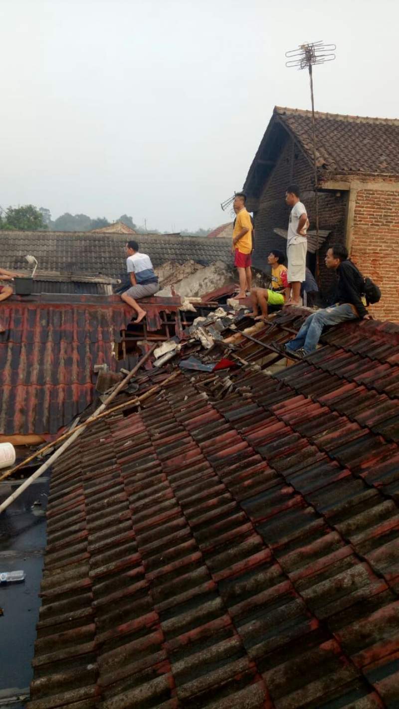 Terkurung Api, Satu Keluarga Tewas Terpanggang