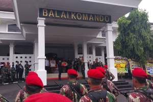 Jenazah Doni Monardo tiba di Balai Komando Mako Kopassus, Cijantung, Jakarta Timur, Senin (4/12/2023) pagi.