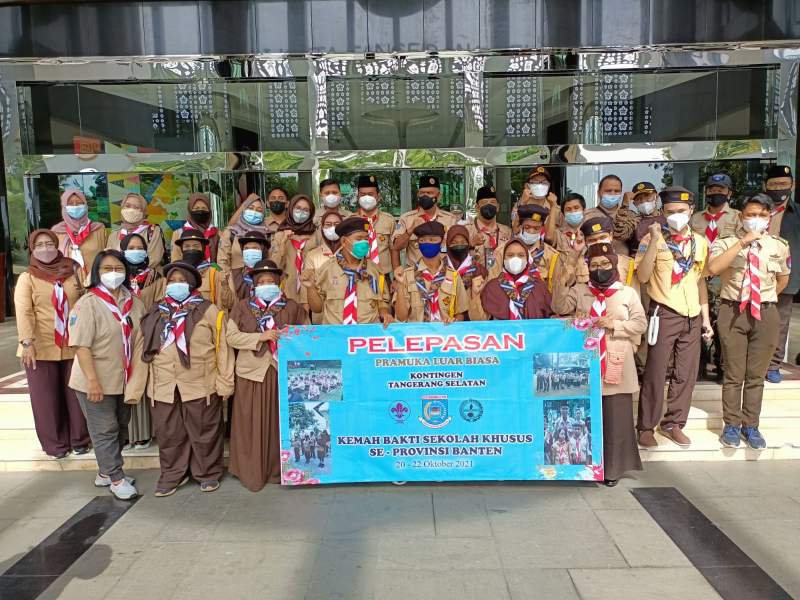 Kwarcab Tangsel Lepas Kontingennya Ikut Perkemahan Bakti Anak Kebutuhan Khusus Kwarda Banten