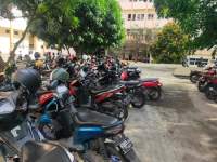 Diduga Tidak Miliki Izin, Unpam Tetap Menarik Tarif Parkir