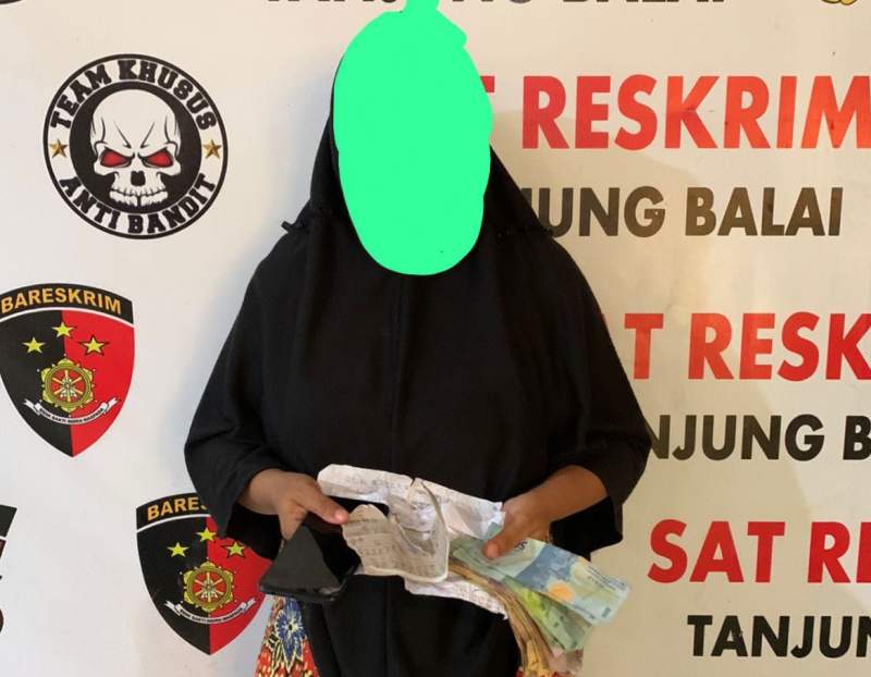 Sat Reskrim Polres Tanjung Balai Tangkap Seorang Ibu Jurtul TOGEL / Sidney