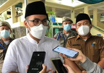 Wakil Walikota Tangsel, Pilar Saga Ichsan saat Diwawancarai para Wartawan