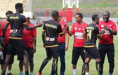 Bersikap Profesional, Pemain Persipura Terus Jalani Virtual Training