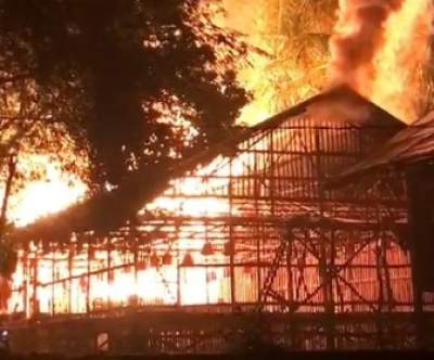 Kandang Ayam di Pagedangan Ludes Dilalap Si Jago Merah