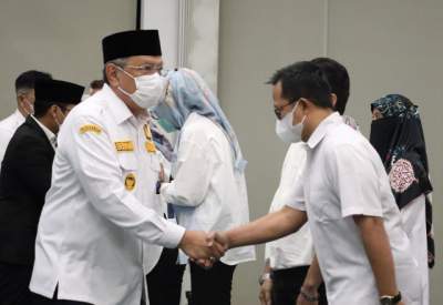 Lantik Puluhan Pejabat, Benyamin : Ini untuk Tingkatkan Kinerja