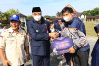 Peringati Hari Bela Negara Ke-74, Bupati Tangerang Serahkan Penghargaan