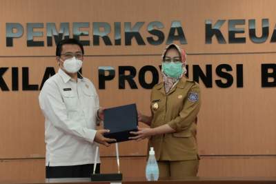 PEMKOT TANGSEL SERAHKAN LKPD TAHUN 2020