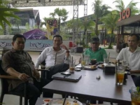 Silahturahmi Politik antara Ketua DPC PDIP Bayu Murdani dan Ketua DPC Gerindra Zaid Elhabib, Rabu (1/4).