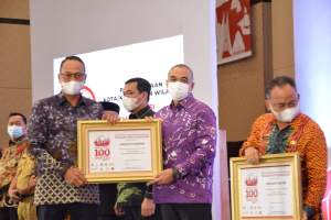 Zaki Terima Penghargaan Smart City Kategori Smart Living