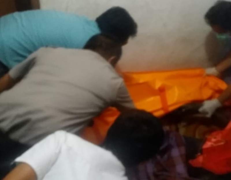 Diketahui Sakit, Mayat Tukang Ojek Ditemukan Dalam Kontrakan