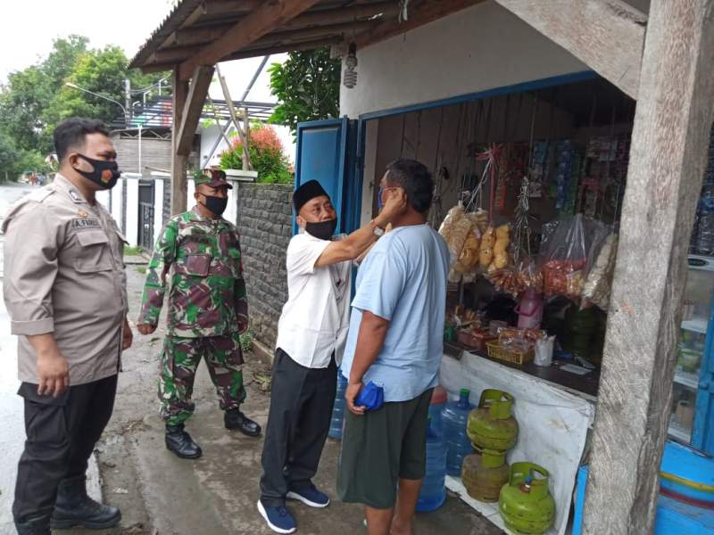 Optimalisasi PPKM Mikro, Pemdes Pekayon Blusukan ke Kampung- Kampung