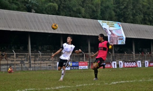 Seri Lagi, Yusak Kambing Hitamkan Lapangan Pajajaran