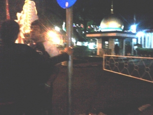 Satpol PP Pemkab Serang Bawa Wanita Saat Jaga