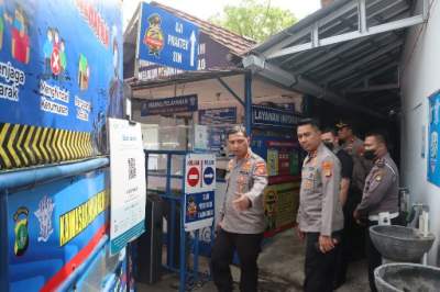 Cegah Penyimpangan, Kapolres Metro Sidak ke Satpas dan SPKT
