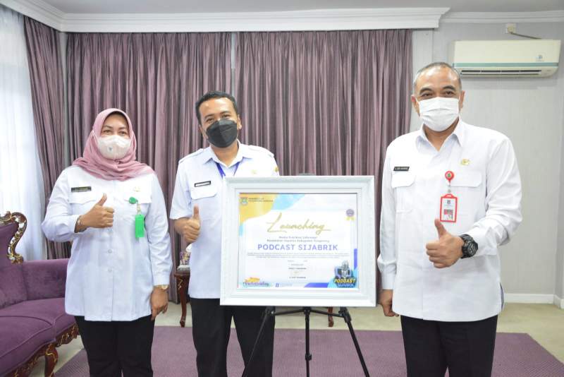 Zaki Launching Podcast 'Si Jabrik' Kecamatan Sepatan