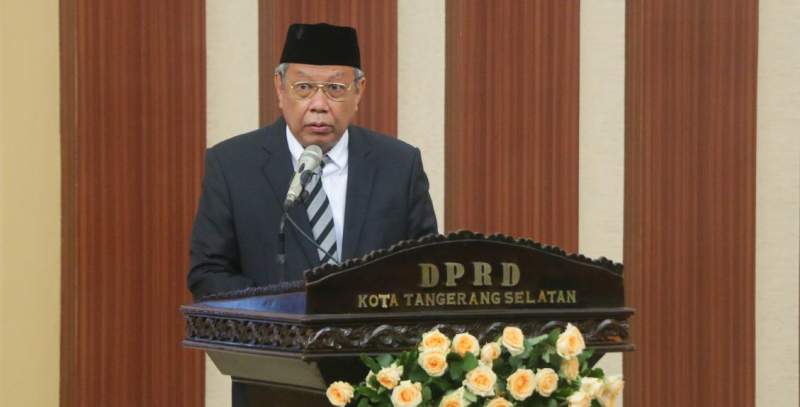 Walikota Tangsel, Benyamin Davnie.