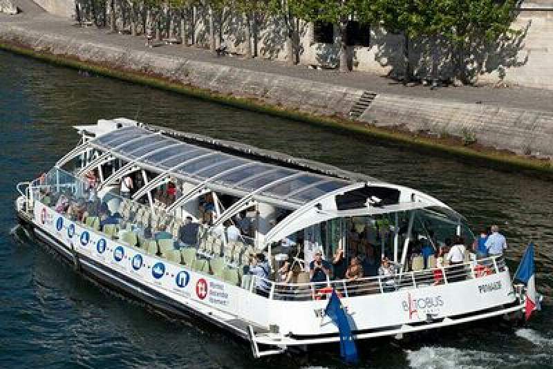 Perahu wisata yang bakal hadiri di Kota Tangerang.