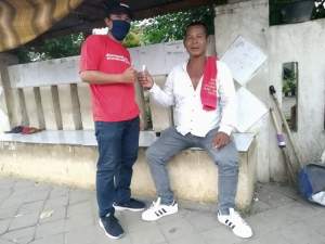 Rayakan Harlah, PA-GMNI Membagikan Hand Sanitizer Kepada Warga