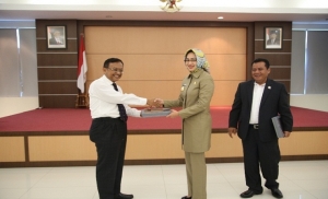 Pemerintah Kota Tangerang Selatan bersama Dewan Perwakilan Rakyat Daerah