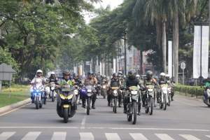 Patroli Naik Motor, Kapolresta bareng Dandim Cek Logistik Pilkades