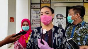 Datangi Polres Tangsel, Saraswati Dicecar 27 Pertanyaan