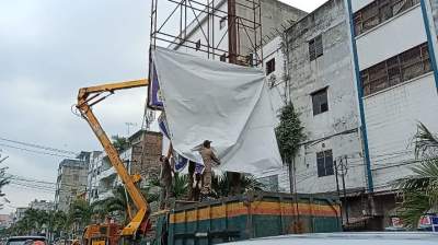 Bawaslu Asahan Tertibkan Alat Peraga Kampaye