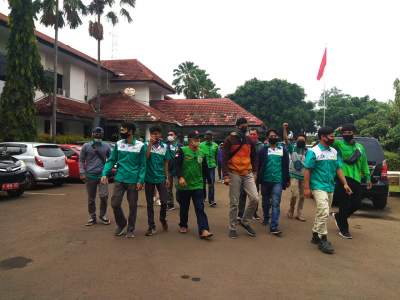 Beralasan Covid-19 Puluhan Karyawan di PHK Sepihak