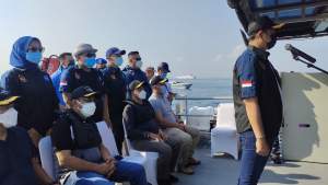 Pelantikan POSSI Cilegon Digelar di Atas Kapal Angkatan Laut