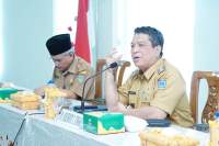 Penjabat Wali Kota Tebing Tinggi, Syarmadani luncurkan aplikasi Sicantik Cloud.(istimewa).