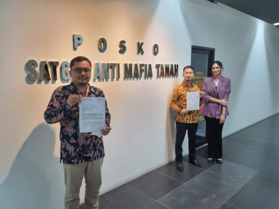 Tim dari Law Firm Hendarsam Marantoko & Partners, Rabu, 19 Oktober 2022 lalu menyambangi Posko Satgas Pencegahan dan Pemberantasan Mafia Tanah di Mabes Polri, Jakarta Selatan.