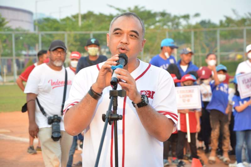 Zaki Tutup Kejuaraan Baseball Bupati Cup 2022
