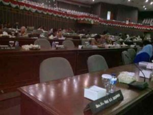 Rapat Paripurna LKPJ, 29 Anggota Dewan Mangkir