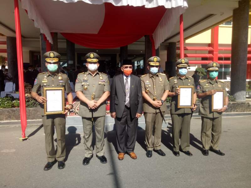 Satpol PP dan Damkar Pessel, Terima Penghargaan  Terbaik III dalam Penegakan Perda AKB Sumbar