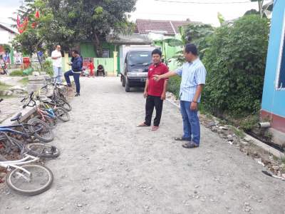 Diduga Beda Pilihan Politik, Paving Block PL Dewan Dibongkar