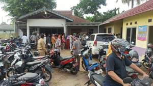 Warga Desa Saga Terima Bantuan Covid 19 Dari Pemkab Tangerang