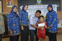 Baznas dan Pemkot Bandung Salurkan Santunan Tahap III Kepada Yatim dan Lansia