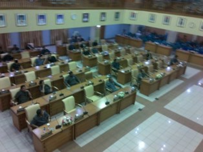 Tahun Kerja Politik DPRD Malas Ngantor
