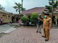 Plt Wali Kota Tanjungbalai Beri Motivasi Saat Kunjungi Pasien RSUD Dr Tengku Mansyur