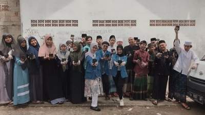 Manfaatkan Lahan dengan Menanam Menggunakan Poly Bag