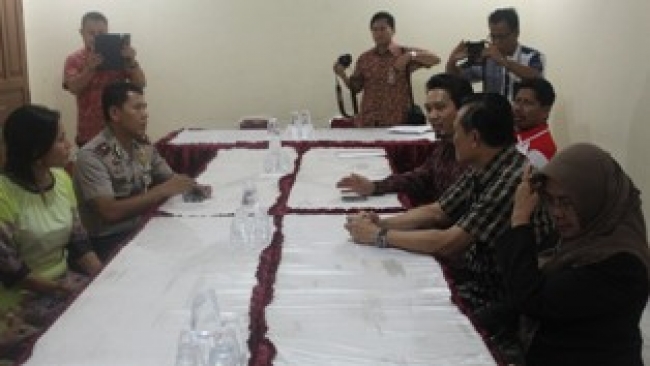 Terkait Ganja 1 Ton, Kapolsek Pamulang Di Kunjungi Komisi III DPR RI