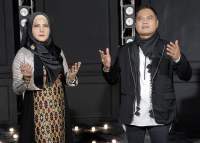 Lea Elfara mengenalkan single 'Alam Bertasbih'.