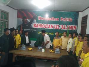Penyerahan formulir pendaftaran calon bupati Tangerang di PKB.