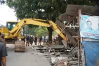 Satpol PP Tertibkan Puluhan PKL di Pasar Pisang Bencongan