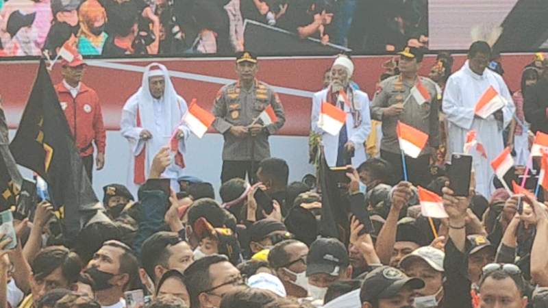 Hadiri Kirab Merah Putih, Kapolri Minta Elemen Bangsa Jaga Persatuan